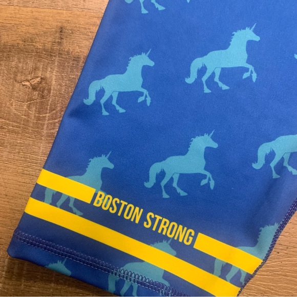 Gone For A Run Boston Strong Marathon Unicorn Capri Leggings Women’s XL - Picture 2 of 3